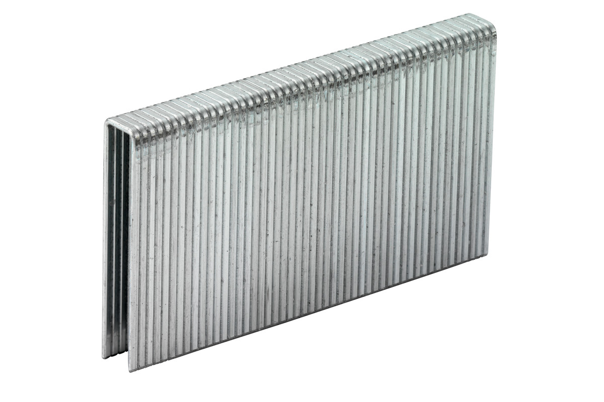 2000 Klammern 4x30 mm (630906000) 